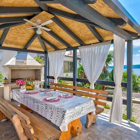Apartment One-bedroom In Crikvenica Xlv