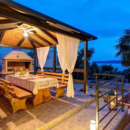One-bedroom In Crikvenica Xlv * Dramalj