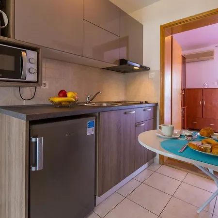 Apartment One-bedroom In Crikvenica Xlv *